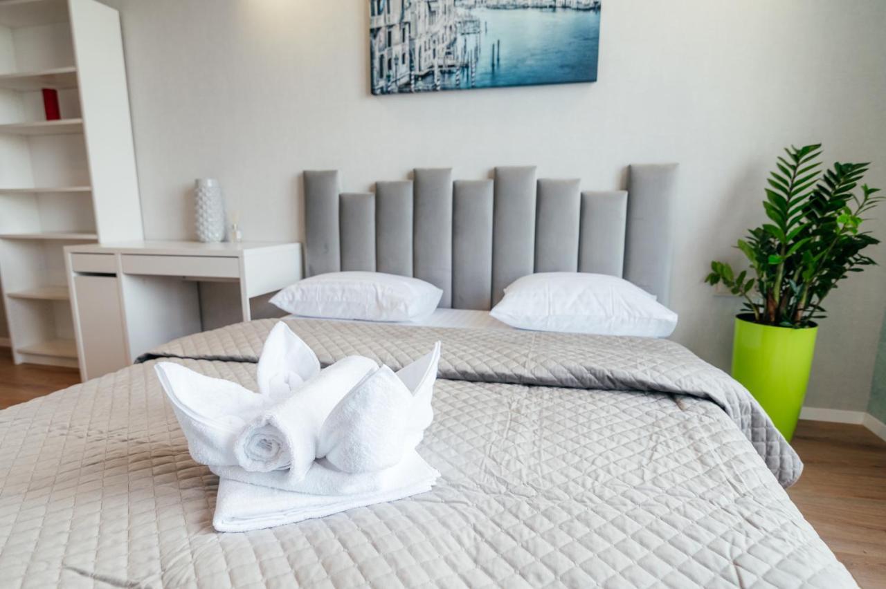 Pearl Premium Apartments 3 Kiev Exterior foto